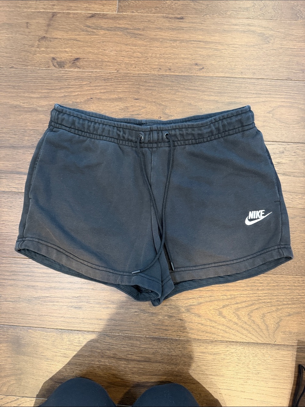 Nike Black Lounge Drawstring Women's Shorts Size Medium - C76-030